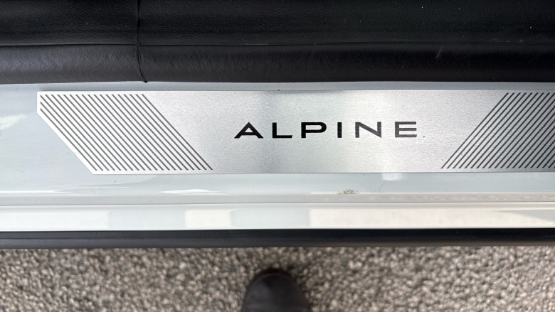 Renault Rafale E-Tech FHEV Techno Esprit Alpine 5dr Auto 4C Hybrid Estate